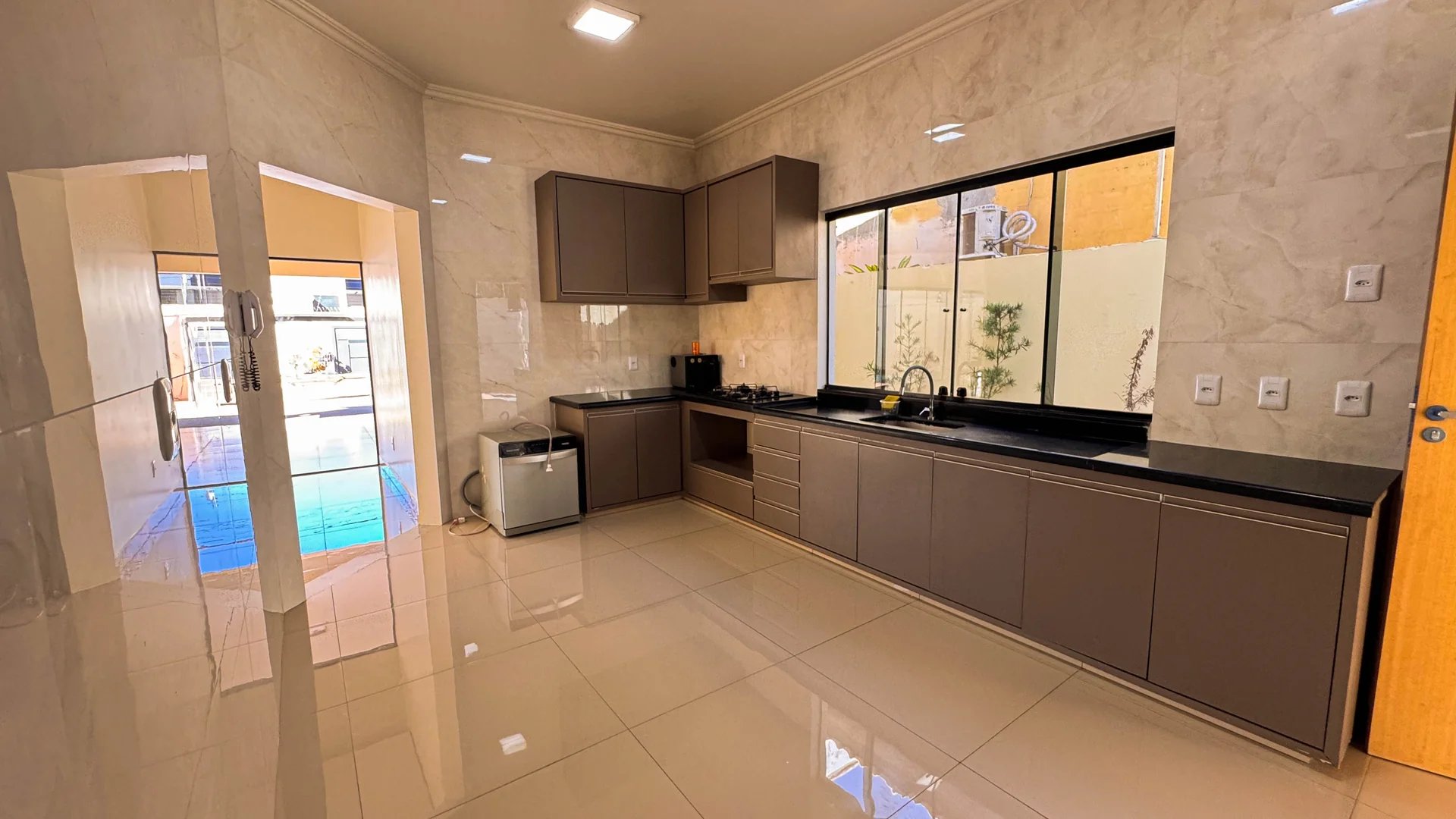 Foto 6 de CASA  NA 507 SUL EM LOTE UNICO DE 450M²