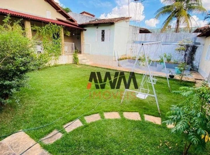 Foto 2 de Casa à venda com 3 Quartos, Jardim América, Goiânia - R$ 850.000, 455 m2 - ID: 3000579632 - Imovelweb